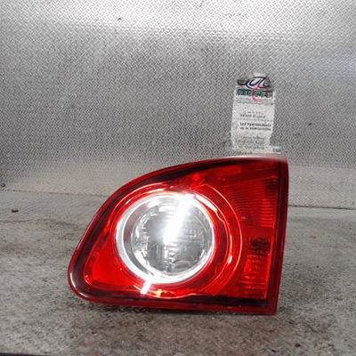 Feu arrière intérieur droit Nissan QASHQAI - QASHQAI 2 I (J10, NJ10, JJ10E) 2.0 dci traction intégrale (2007-2013) 5 portes