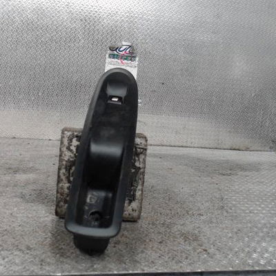 Commande lève-glace porte avant droite Citroën DS4 (NX_) 1.6 hdi 115 (2012-2015)