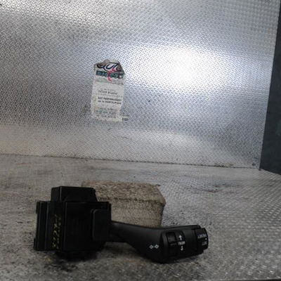 Commande eclairage Ford FOCUS II (DA_, HCP, DP) 2.0 tdci (2004-2008)