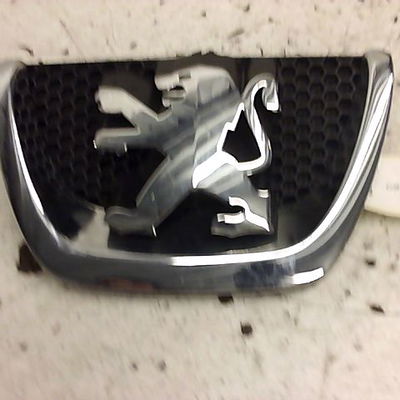 Sigle capot PEUGEOT 207
