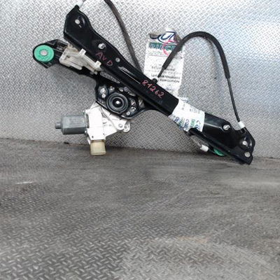 Mecanisme  moteur lève-glace avant droit Bmw 1 (E87) 118 d (2004-2007) 5 portes