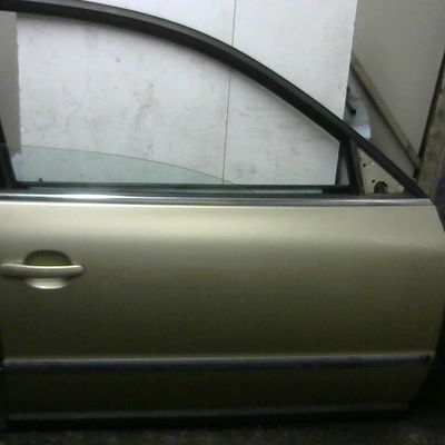 Porte avant droite Volkswagen PASSAT B5.5 Variant (3B6) 1.9 tdi (2000-2005)