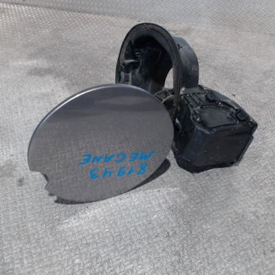 Volet de trappe carburant Renault MEGANE III 3-5 portes (BZ0-1_, B3_) 1.5 dci (bz09, bz0d, bz1w, bz29, bz14) (2009) 5 portes