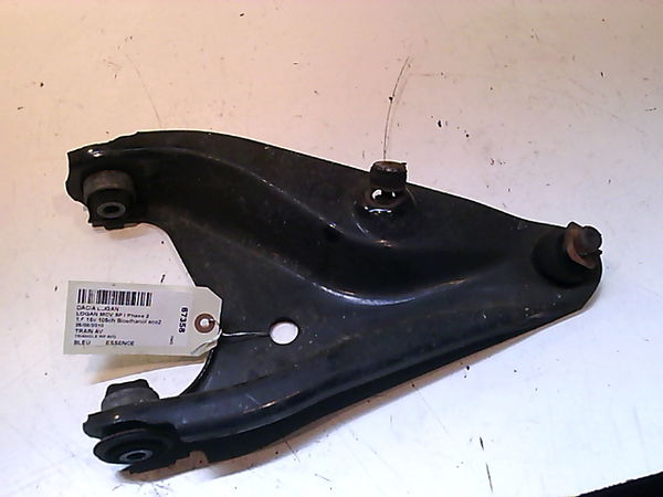 Triangle inf avg DACIA LOGAN