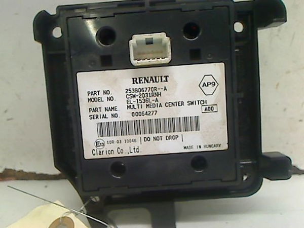 Commande autoradio Renault MEGANE III 3-5 portes (BZ0-1_, B3_) 1.5 dci (bz09, bz0d, bz1w, bz29, bz14) (2009) 5 portes
