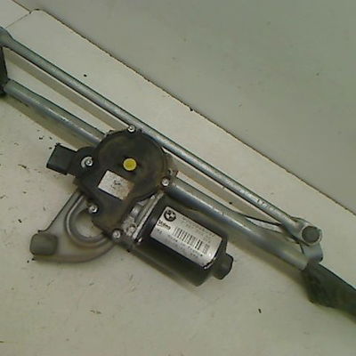 Moteur essuie-glace avant Bmw 1 (F20) 116 d (2012-2015)