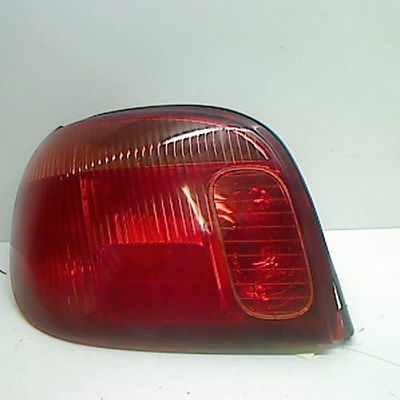 Feu arrière gauche Toyota YARIS (_P1_) 1.0 (scp10_) (1999-2005)