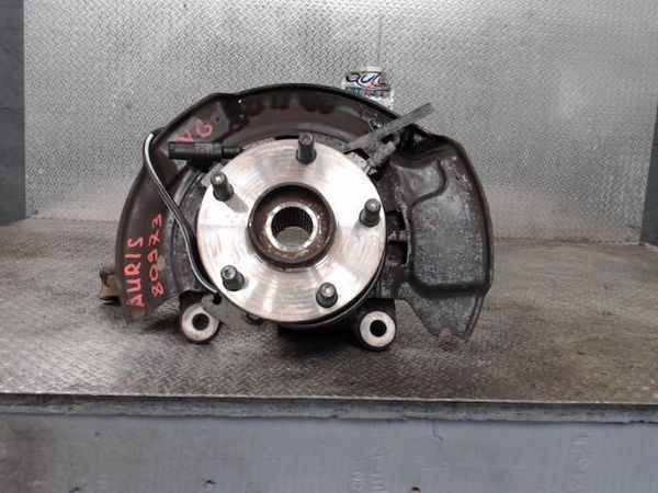 Fusee avg Toyota AURIS (_E15_) 2.0 d-4d (ade150_) (2006-2012)