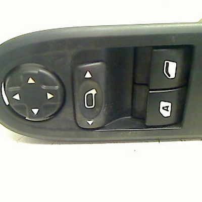 Commande lève-glace porte avant gauche Citroën C3 II (SC_) 1.4 hdi 70 (sc8hzc, sc8hr0, sc8hp4) (2009) 5 portes