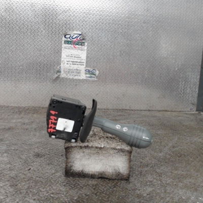 Commande essuie glace Renault TWINGO I (C06_) 1.2 16v (c06c, c06d, c06k) (2001-2007) 3 portes