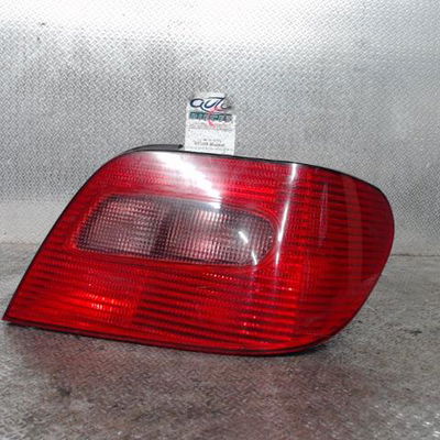 Feu arrière droit Citroën XSARA (N1) 2.0 hdi 90 (1999-2005)
