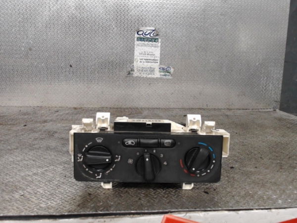 Commande de chauffage Citroën C3 I (FC_, FN_) 1.4 hdi (2003-2011) 5 portes