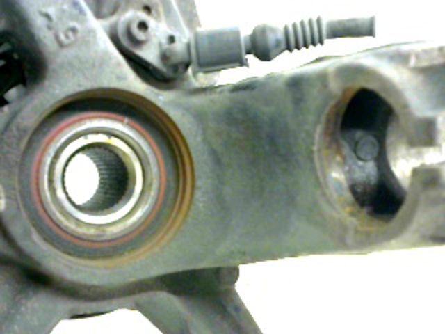 Moyeu avg VOLKSWAGEN NEWBEETLE
