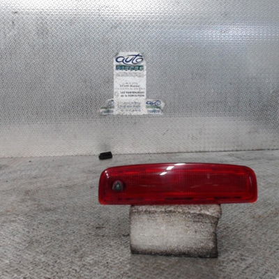 Feux stop supplementaire Dacia LOGAN MCV (KS_) 1.5 dci (ks0k) (2007)