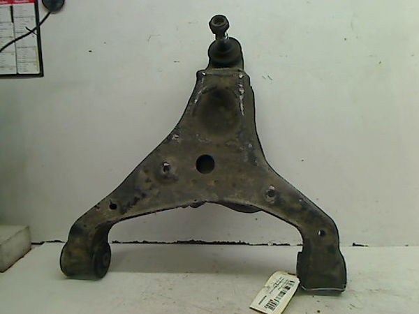 Triangle inf avg Volkswagen CRAFTER 30-50 Camionnette (2E_) 2.0 tdi (2011-2016)