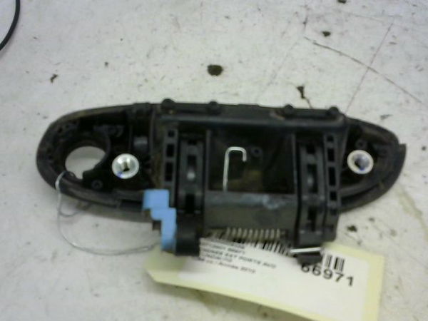 Poignee ext porte avd Hyundai I10 I (PA) 1.1 (2011-2013)
