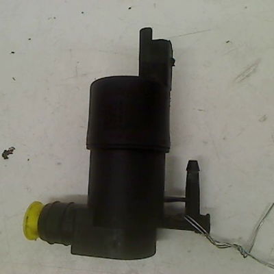 Pompe lave-glace avant Renault MASTER III Camionnette (FV) 2.3 dci 135 fwd (fv0n, fv08) (2014)