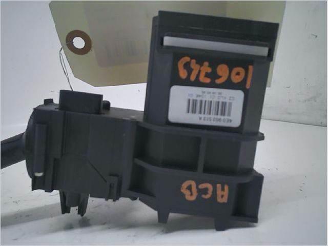 Commande clignotant Audi A4 B6 (8E2) 1.9 tdi (2000-2004)