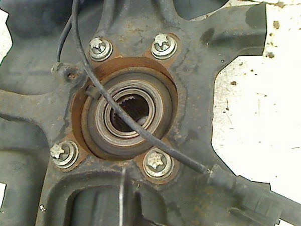 Moyeu avg ALFA ROMEO 159 2.4 JTD