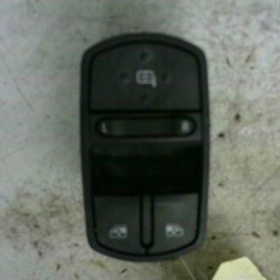 Commande lève-glace porte avant gauche Opel CORSA D (S07) 1.3 cdti (l08, l68) (2006-2014) 5 portes