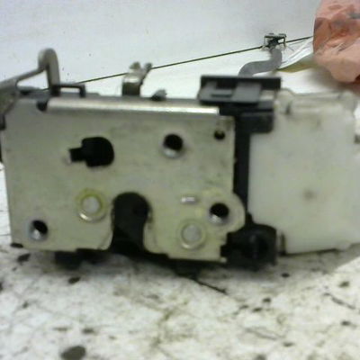 Serrure porte avd Fiat DOBLO Monospace (119_, 223_) 1.3 jtd 16v (2004-2005)