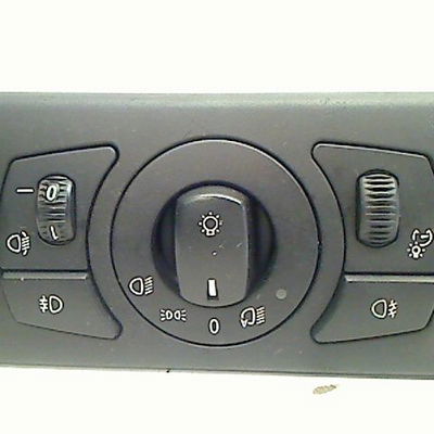 Commande eclairage Bmw 5 Touring (E61) 525 d (2004-2007)