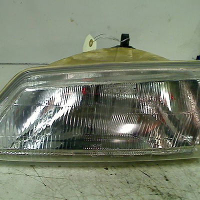 Phare gauche Peugeot 106 I (1A, 1C) 1.1 (1991-1996)