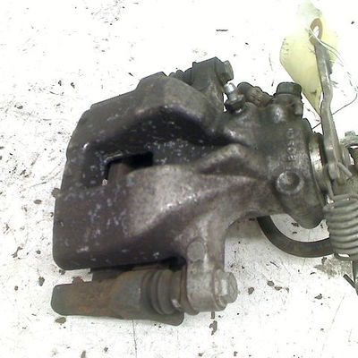 Etrier de frein arrière gauche Toyota AVENSIS Break (_T27_) 1.6 d4-d (wwt270_) (2015-2018)