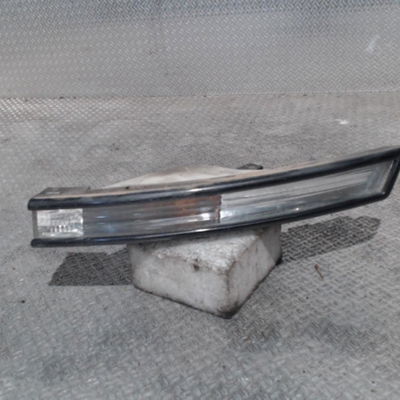 Clignotant gauche Volkswagen PASSAT B6 Variant (3C5) 2.0 bluetdi (2009-2010)