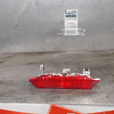 Feux stop supplementaire Toyota YARIS (_P1_) 1.4 d-4d (nlp10_) (2001-2005)