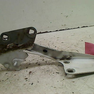 Compas d capot Renault MEGANE III Grandtour (KZ0-1) 1.6 dci (kz00, kz12, kz13) (2011)