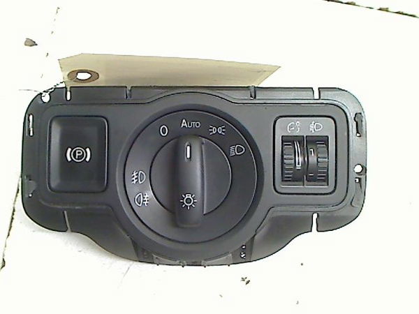 Interrupteur commande de frein a main Volkswagen PASSAT B6 Variant (3C5) 2.0 tdi (2005-2010) 5 portes