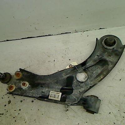Triangle inf avd Peugeot 308 II (LB_, LP_, LW_, LH_, L3_) 1.2 thp 110 (2013-2021)