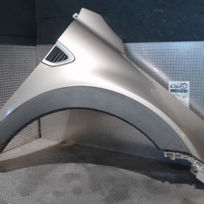 Aile avant droite Chevrolet CAPTIVA (C100, C140) 2.0 d 4wd (2006-2009)