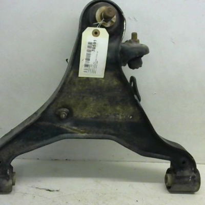 Triangle inf avd NISSAN NAVARA