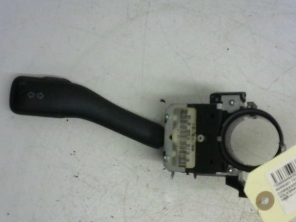 Commande clignotant Volkswagen GOLF IV (1J1) 1.9 sdi (1997-2005)