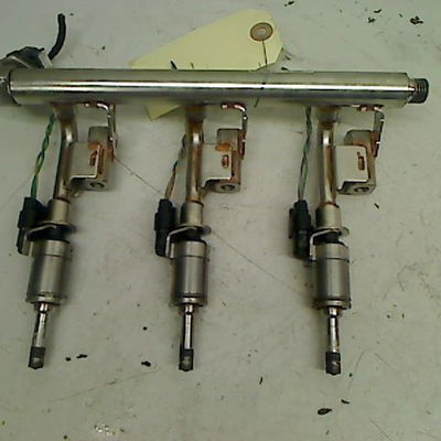Ensemble injecteurs Ford FIESTA VII (HJ, HF) 1.0 ecoboost (2017)