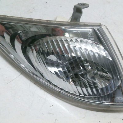 Clignotant droit Mazda PREMACY (CP) 2.0 td (2000-2005)