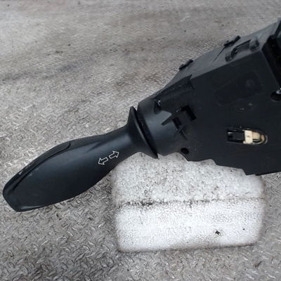 Commande eclairage FORD FIESTA 6  FIESTA 6 PHASE 1