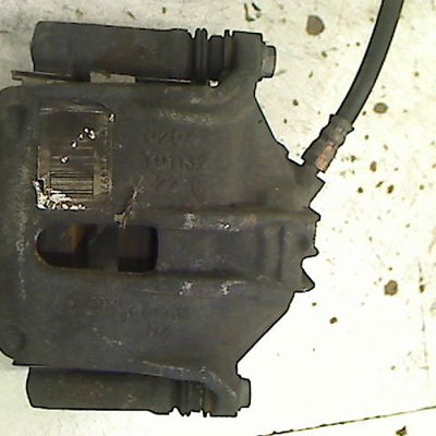Etrier de frein avant droit Citroën C3 II (SC_) 1.4 hdi 70 (sc8hzc, sc8hr0, sc8hp4) (2009) 5 portes
