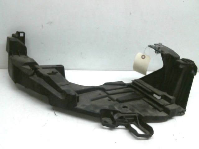 Support d pare-choc av Renault MEGANE III 3-5 portes (BZ0-1_, B3_) 1.2 tce (bz2b, bz11) (2012-2015) 5 portes