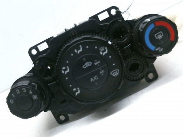 Commande de chauffage Ford FIESTA VI (CB1, CCN) 1.4 tdci (2010-2012) 3 portes