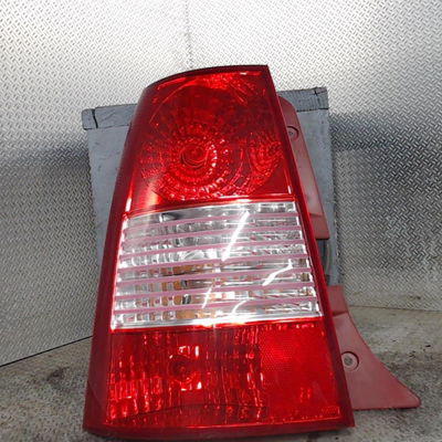 Feu arrière gauche Kia PICANTO I (SA) 1.1 (2004-2011)