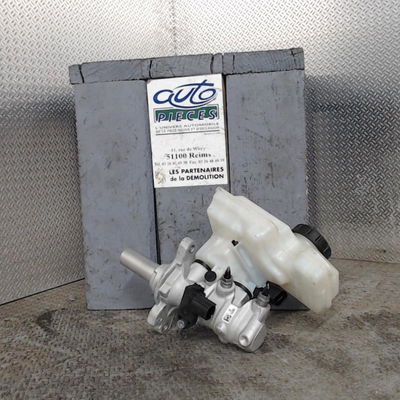 Maitre cylindre Skoda OCTAVIA III Combi (5E5, 5E6) 1.6 tdi (2012-2015)