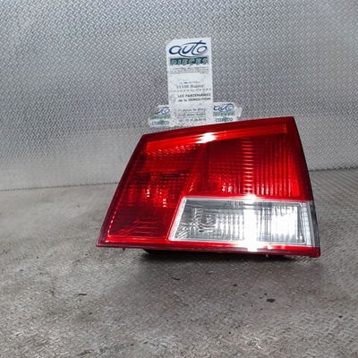 Feu arrière intérieur droit Opel VECTRA C Break (Z02) 2.2 dti (f35) (2003-2005)