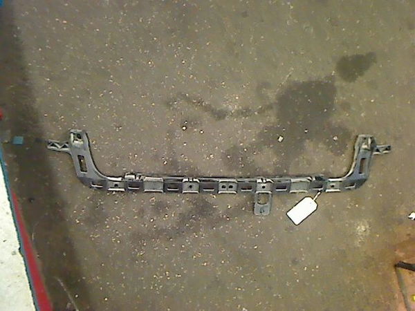 Support central pare-choc ar Volkswagen EOS (1F7, 1F8) 2.0 tdi (2006-2008)