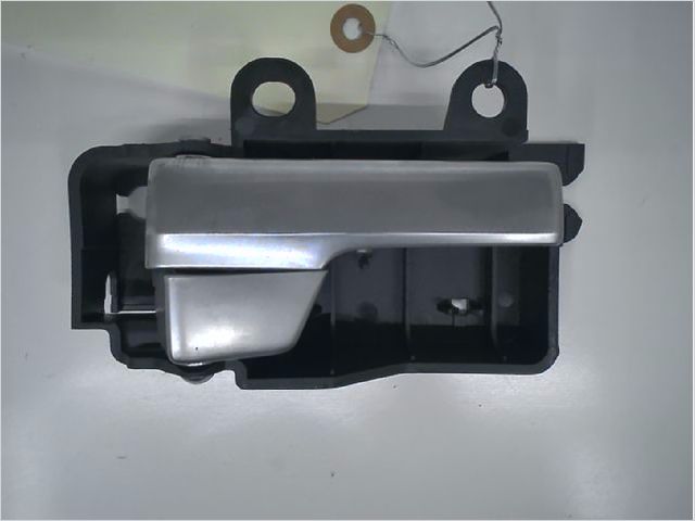 Poignee int porte avd Ford FOCUS II (DA_, HCP, DP) 1.6 tdci (2004-2012)