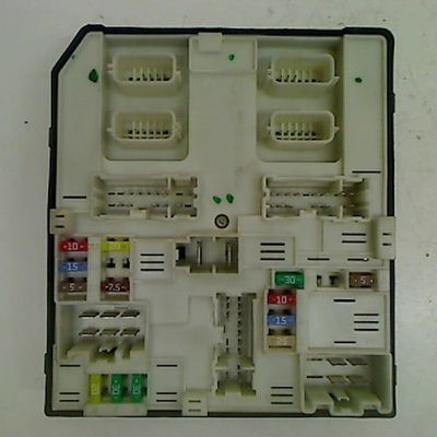 Platine fusible av Renault SCÉNIC III (JZ0-1_) 1.5 dci (2009) 5 portes