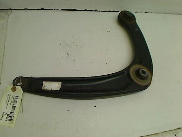 Triangle inf avd Peugeot 308 I (4A_, 4C_) 1.6 hdi (2007-2014) 5 portes