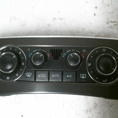 Commande de chauffage Mercedes-benz CLASSE C Coupe Sport (CL203) C 180 kompressor (203.746) (2002-2008)